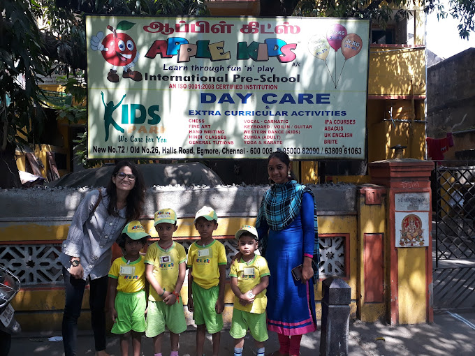 KIDS PARK (Franchisee of Applekids International Pre School)