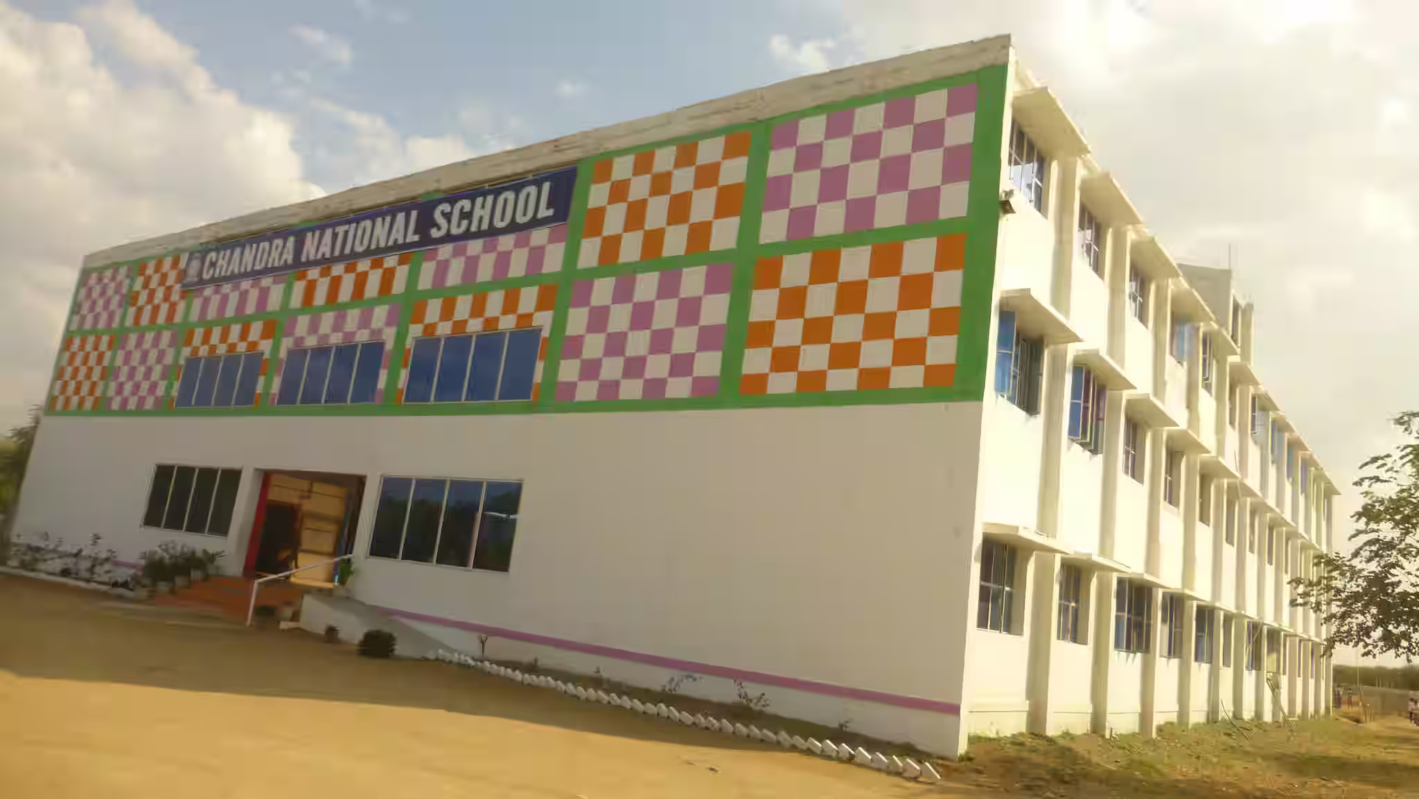 CHANDRA NATIONAL SCHOOL VIRUDHUNDAGAR