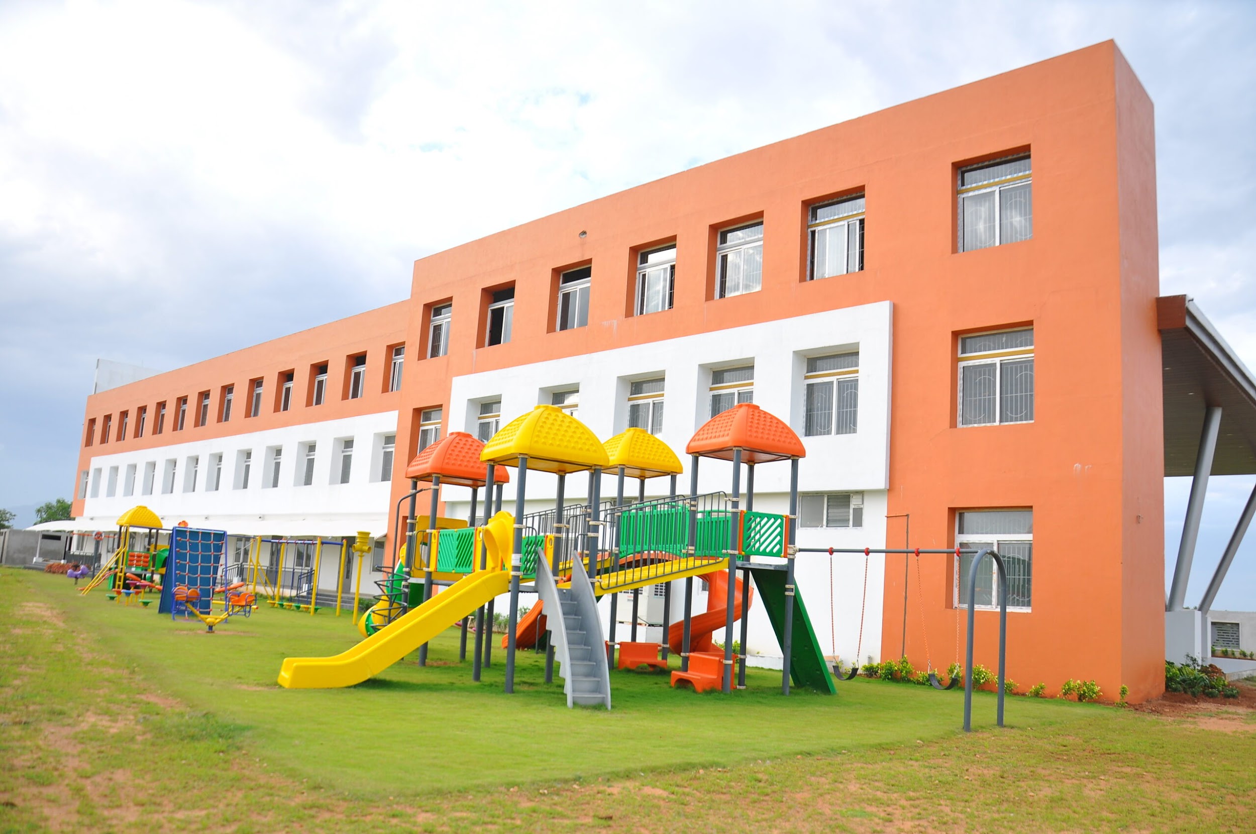 THAAMARAI WORLD SCHOOL COIMBATORE