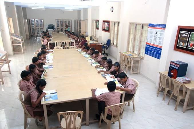 L.m Dadha Sr.sec. School