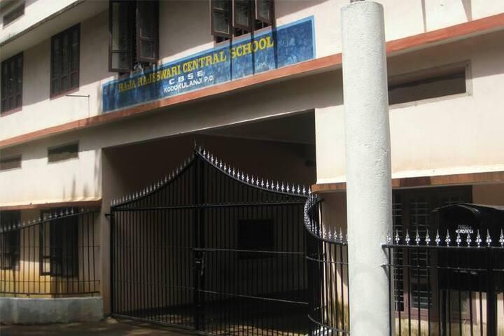 RAJA RAJESWARI CENTRAL SCHOOL AZHAPUZHA