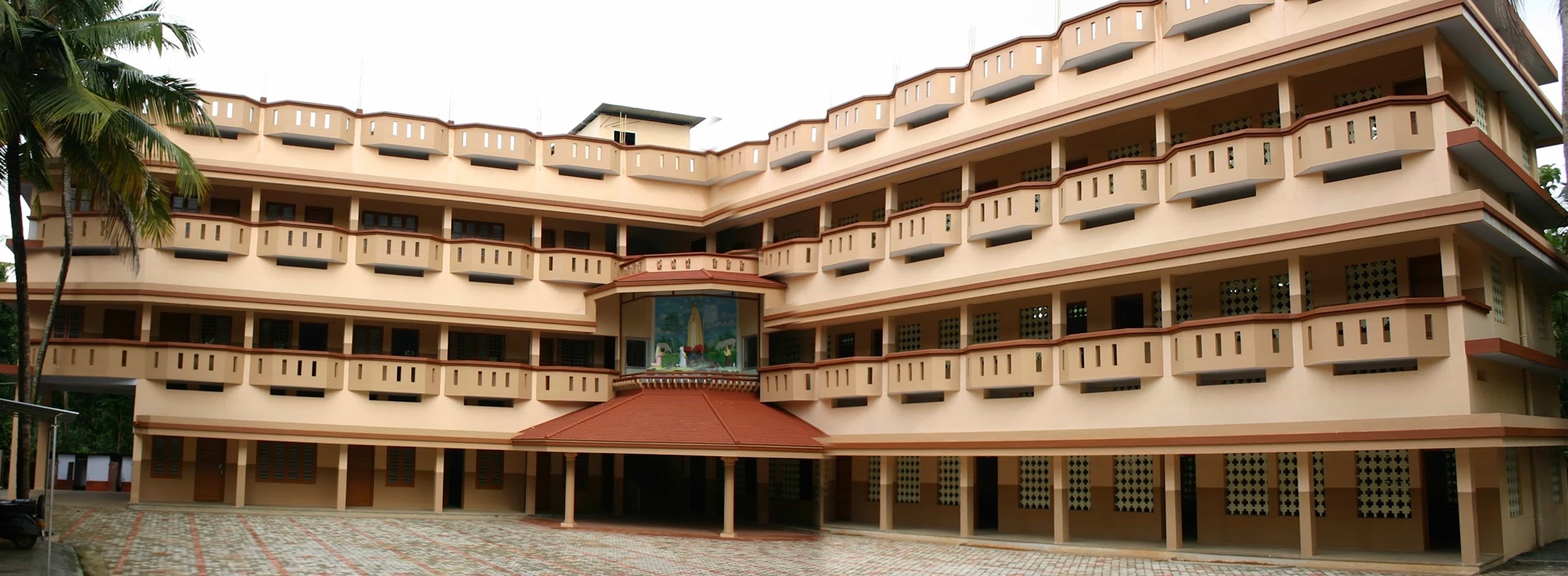 FATIMA CENTRAL SCHOOL ERNAKKULAM