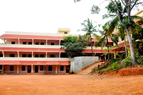 CHINMAYA VIDYALAYA NARUVAMOOD TRIVENDRUM