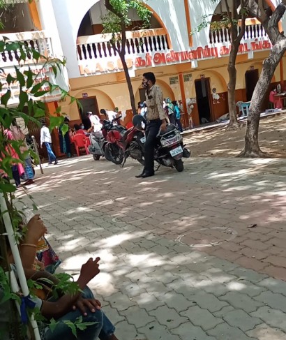 Nadar Vid. M.s South Gate