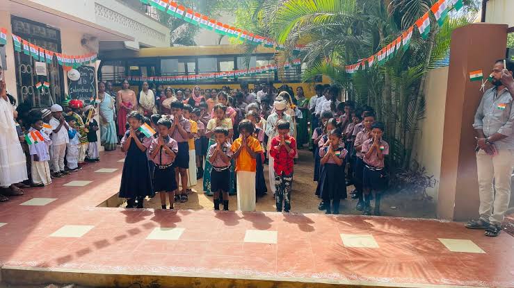 Malligai Mat.s Thirunagar