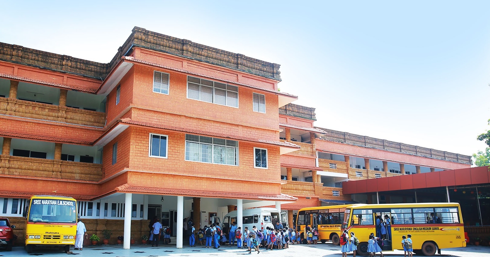 SREE NARAYANA ENGLISH MEDIUM SCHOOL KANNUR