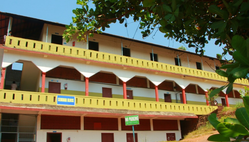 M E S PUBLIC SCHOOL KANNUR