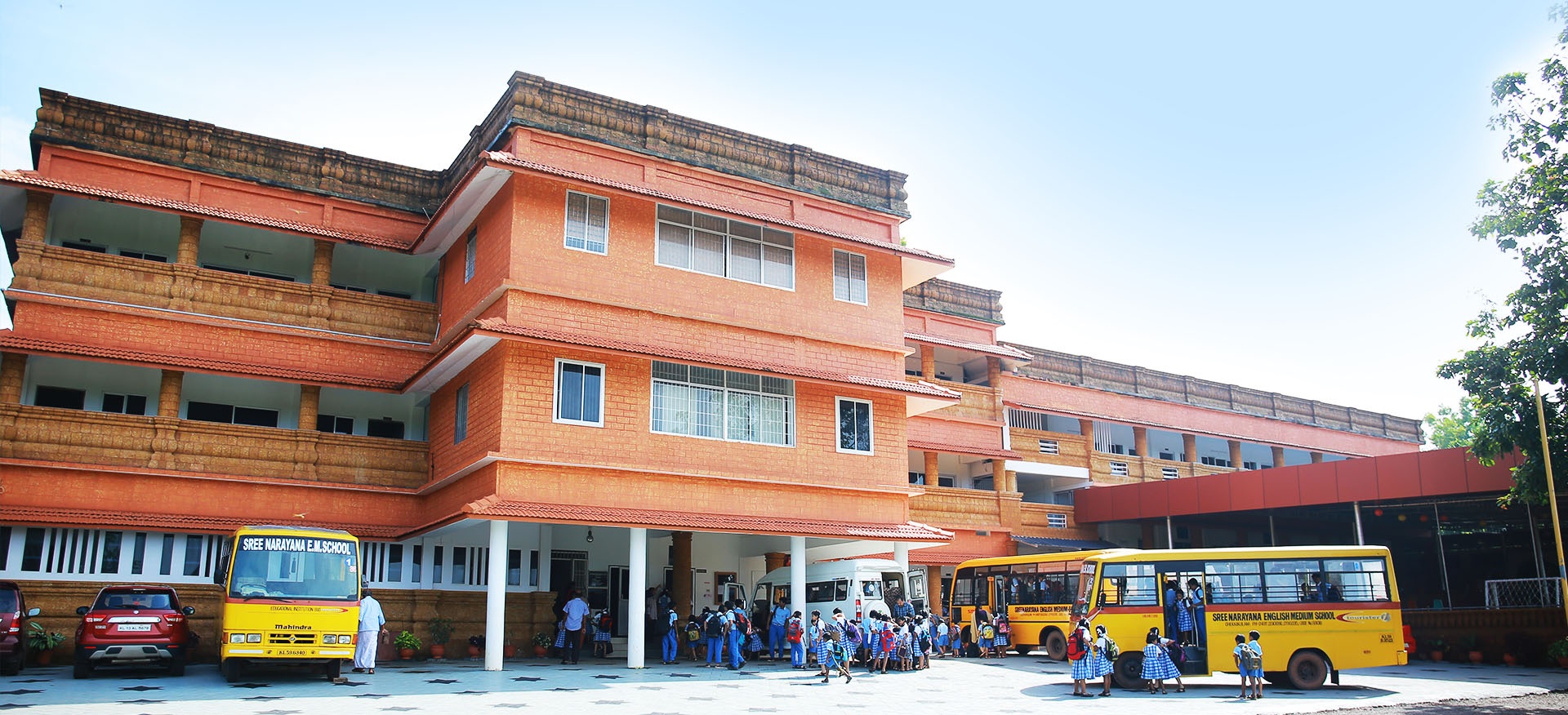 SREE NARAYANA ENGLISH MEDIUM SCHOOL KANNUR