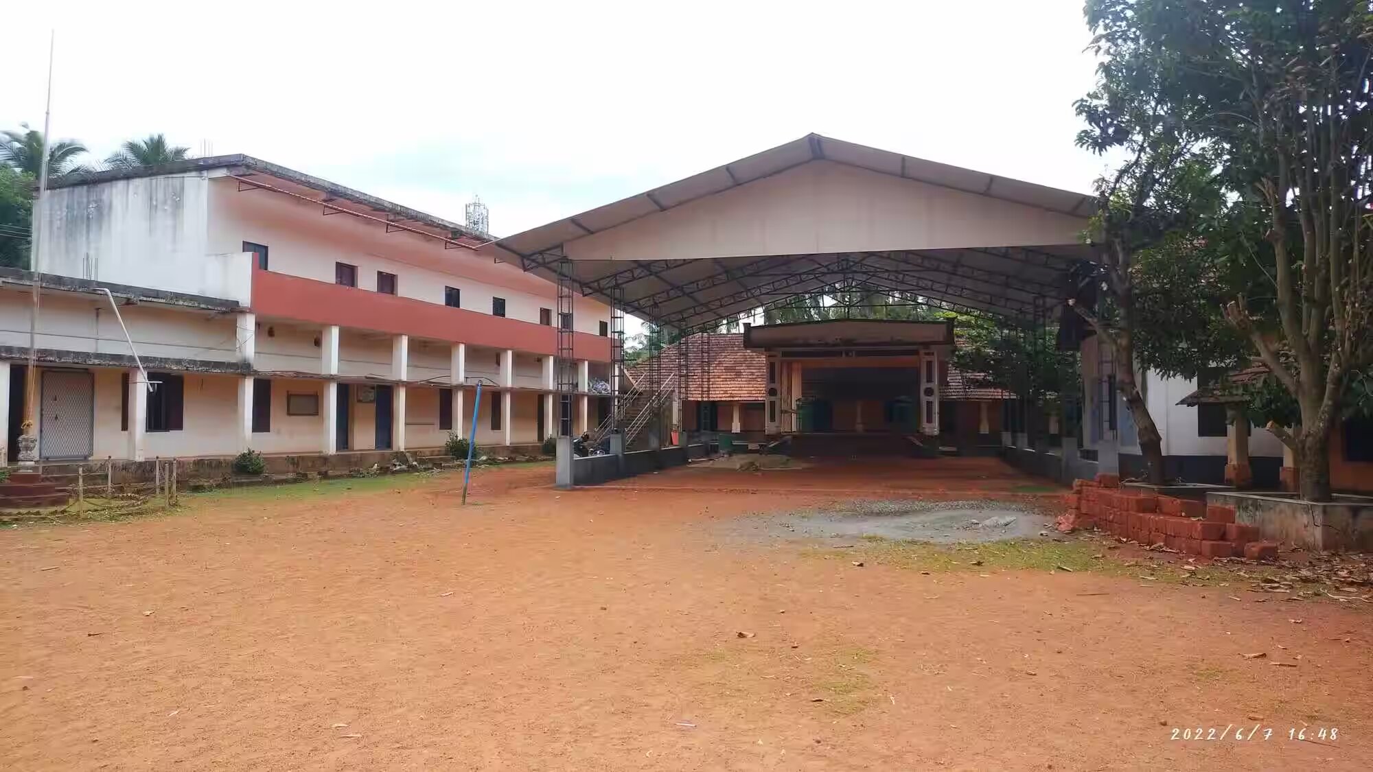 Sri Gopalakrishna Hss, Siruthur