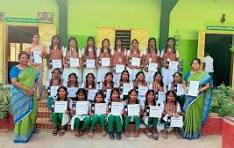 Mangayarkarasi Hss, Maninagaram