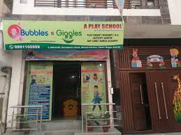 BUBBLES & GIGGLES KINDERGARTEN