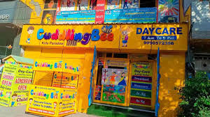 Cuddling Bee Pre School