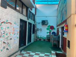 Dpgs kids play school