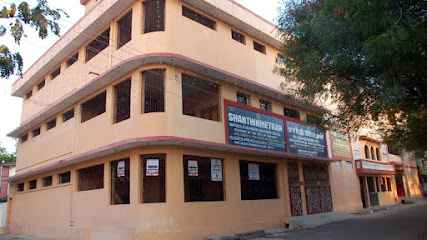 Santhi Nikethan Mat School