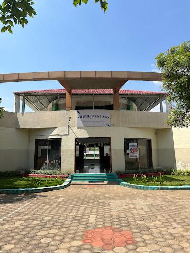 ZEE LITERA VALLEY SCHOOL KARUR