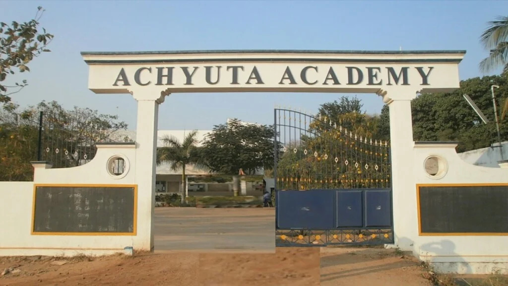 ACHYUTA ACADEMY SCHOOL Dindigul