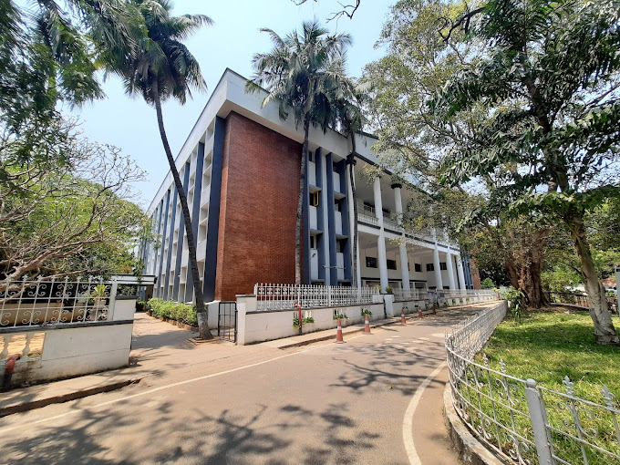 Sir Mutha School