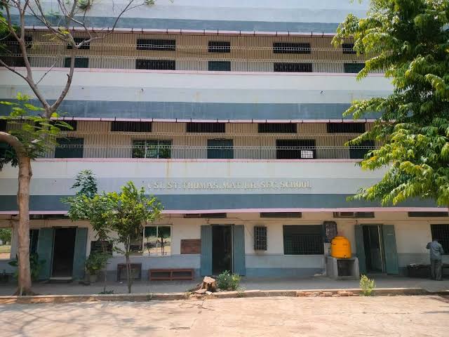 Csi Middle School Tana St
