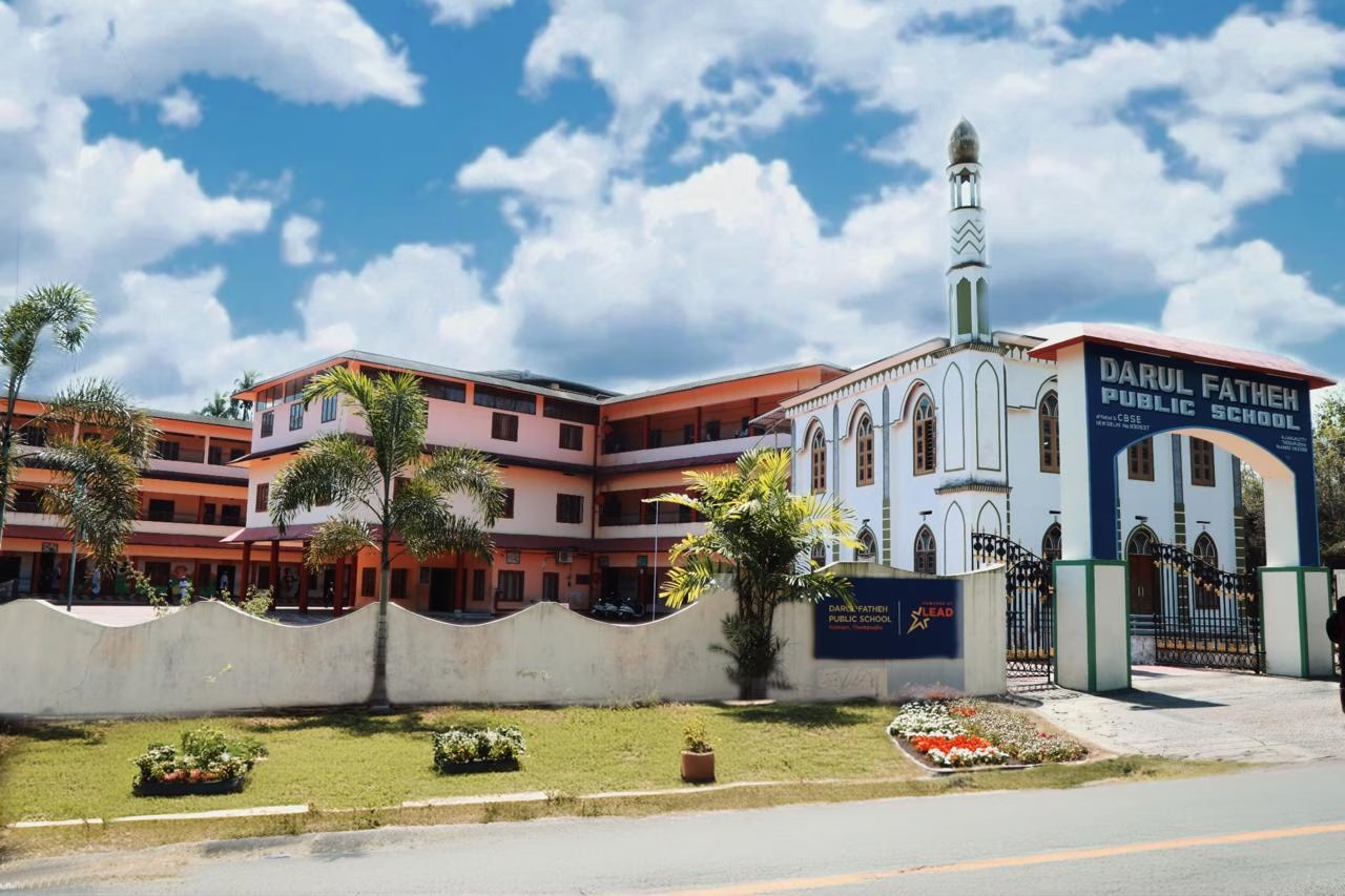 DARUL FATHEH ENGLISH MED PUB SCHOOL IDUKKI