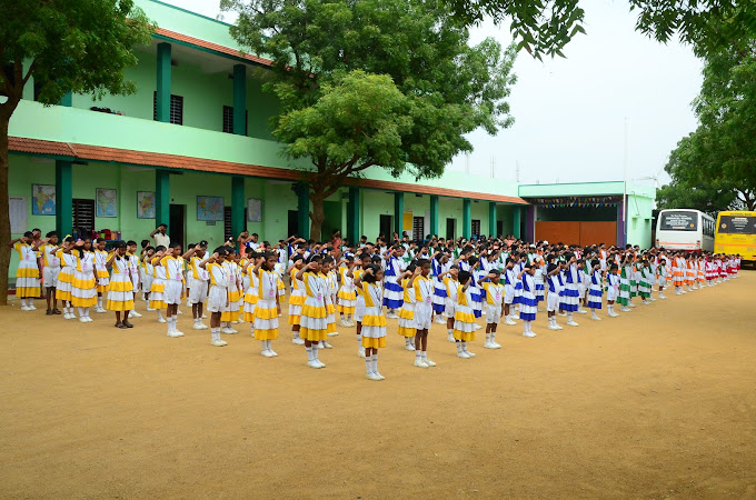 Immanuvel Nps, Kallanai