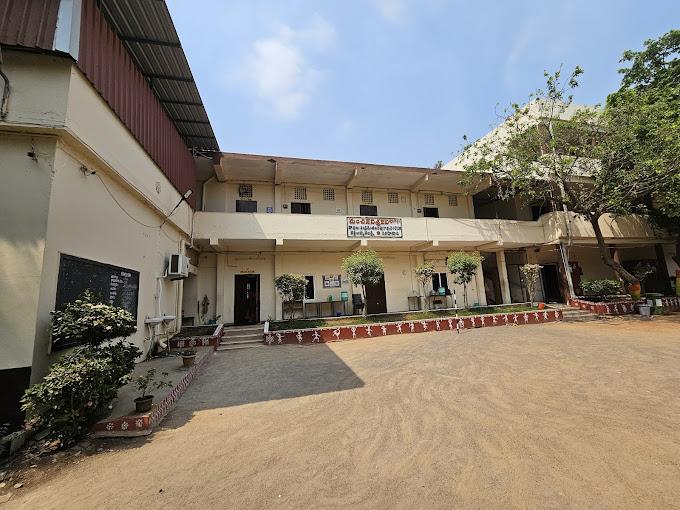 SRI VIJNANA VIHARA ENGLISH MEDIUM SCHOOL