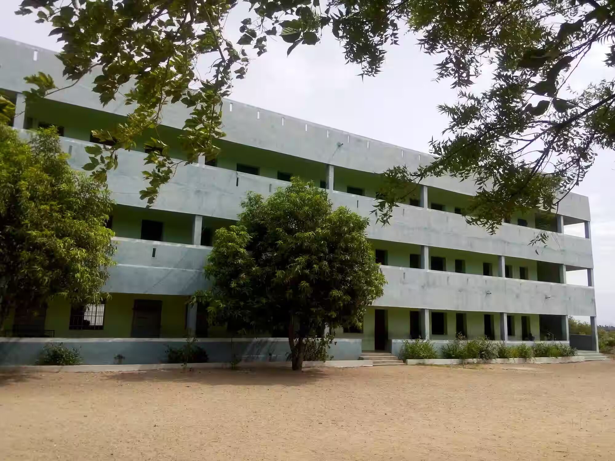 P.u.p.s. Vayalur
