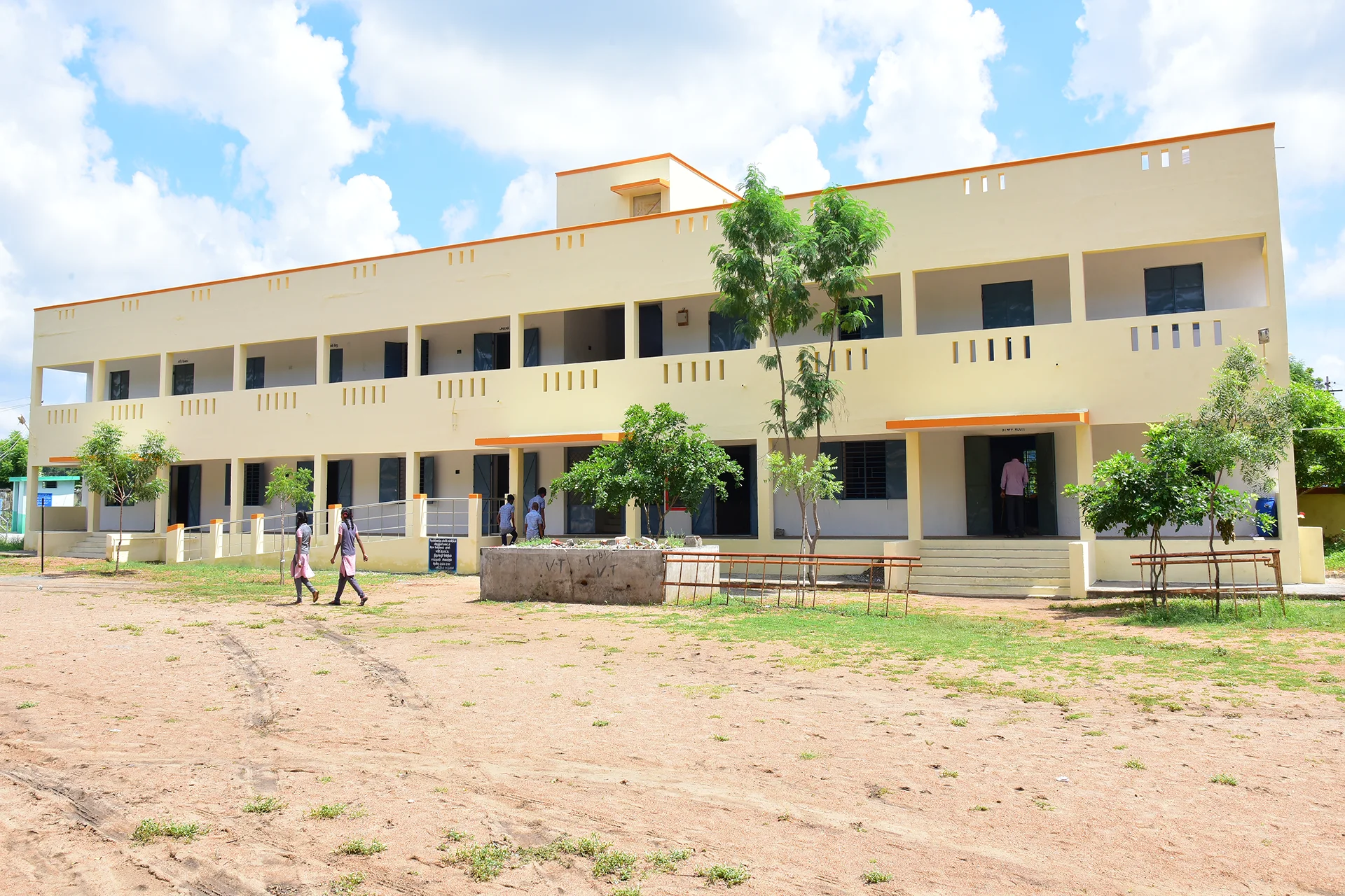 Governmeni Higher Secondary School Naickenpalayam