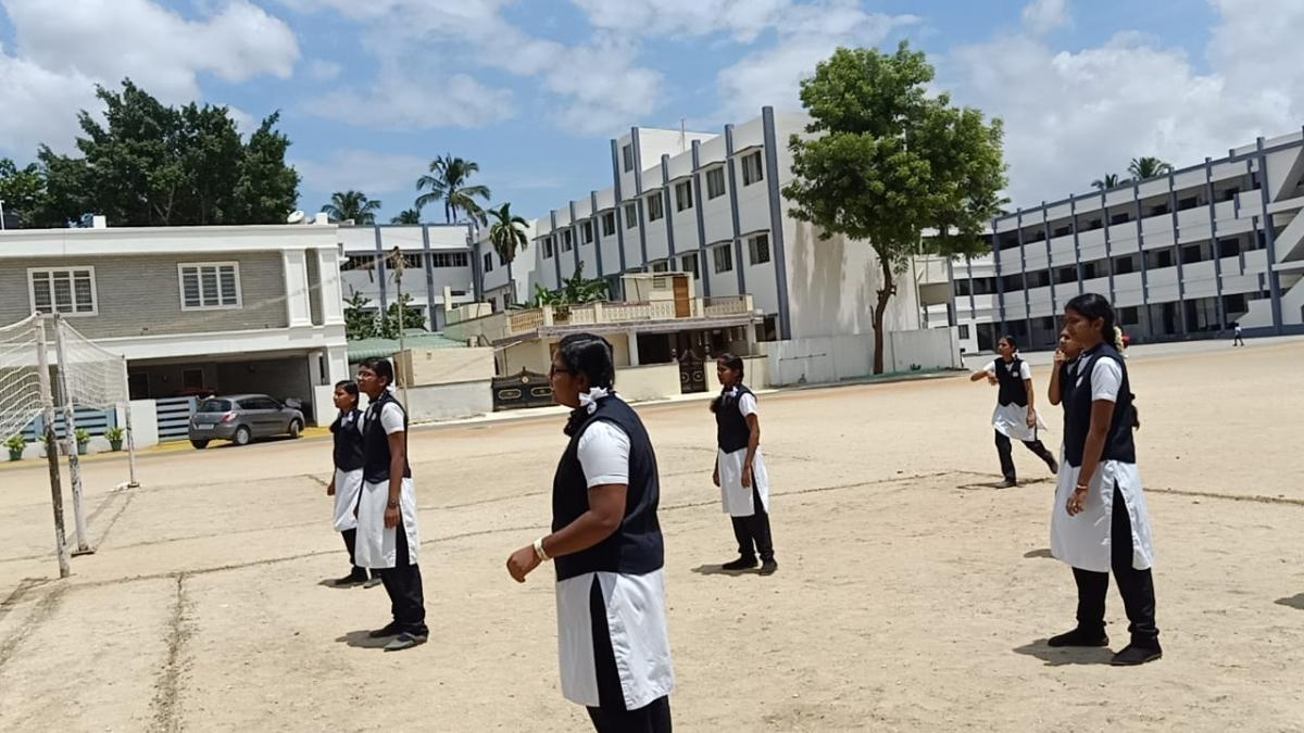 Vivekam Mat.hss. School 4.veerapand