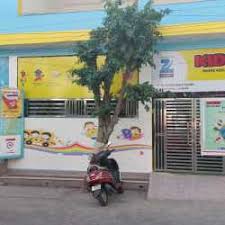 Busy Bees Play House